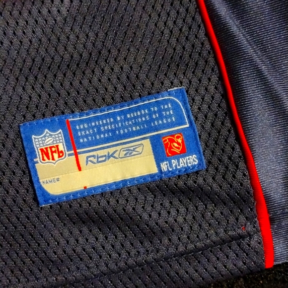 Randy Moss Patriots Jersey - Picture 2 of 4